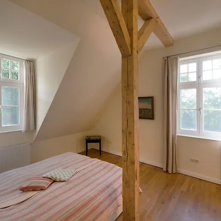 Im Zweiten Obergeschoss Des Gutshauses By Interhome * Neuenkirchen (Landhagen)