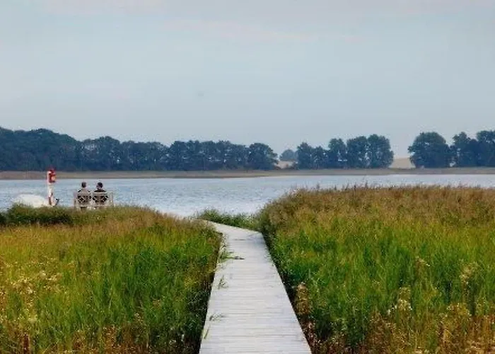 アパート Im Zweiten Obergeschoss Des Gutshauses By Interhome *